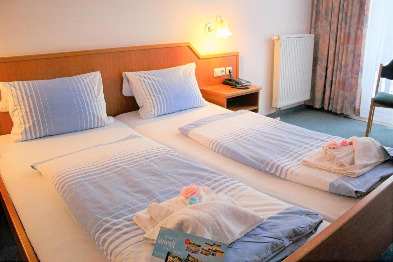 Waldhotel Feldbachtal Neuhaus am Rennweg Kültér fotó